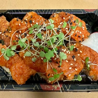 Crispy Spicy Salmon Roll